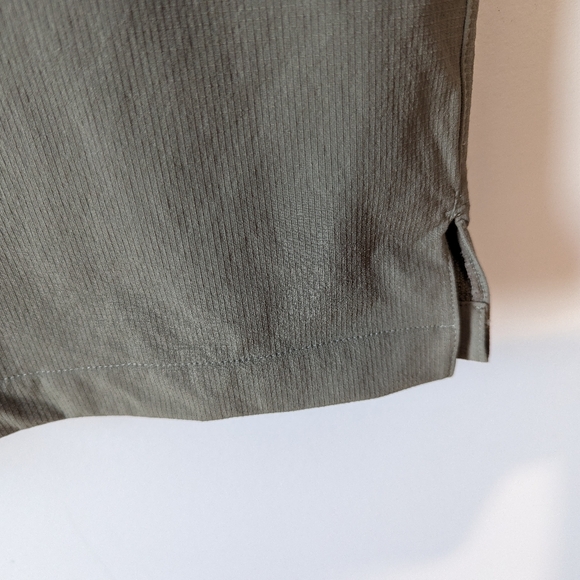 Sugoi Beige Outdoor Capri's with Adjustable Waist - Picture 5 of 7